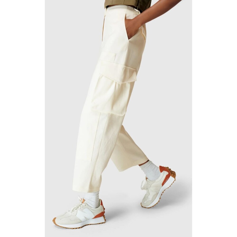 NWT Women's Sweaty Betty Atlas Crop Cargo Pants Alabaster White US Size Small